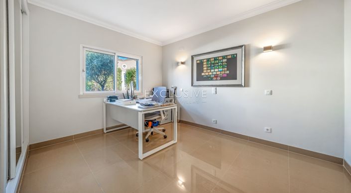 Image No.7-4 Bed Villa for sale