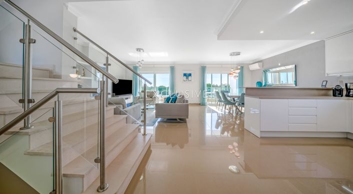 Image No.9-4 Bed Villa for sale