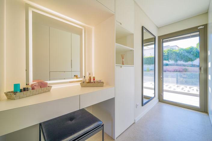 Image No.5-5 Bed Villa for sale