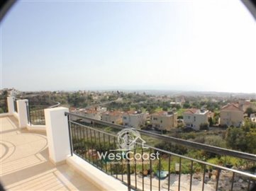 63386-4-bedroom-villa-apartment-downstairs-ka