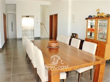 63829-luxury-5-bedroom-villa-mesa-chorio-paph