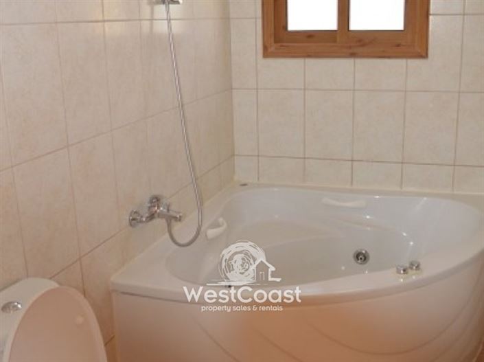 Image No.8-4 Bed Villa for sale