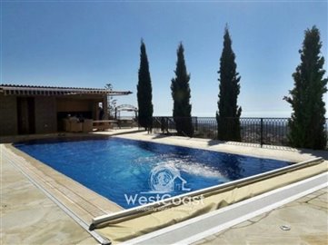 36338-luxury-villa-with-stunning-sea-views-in
