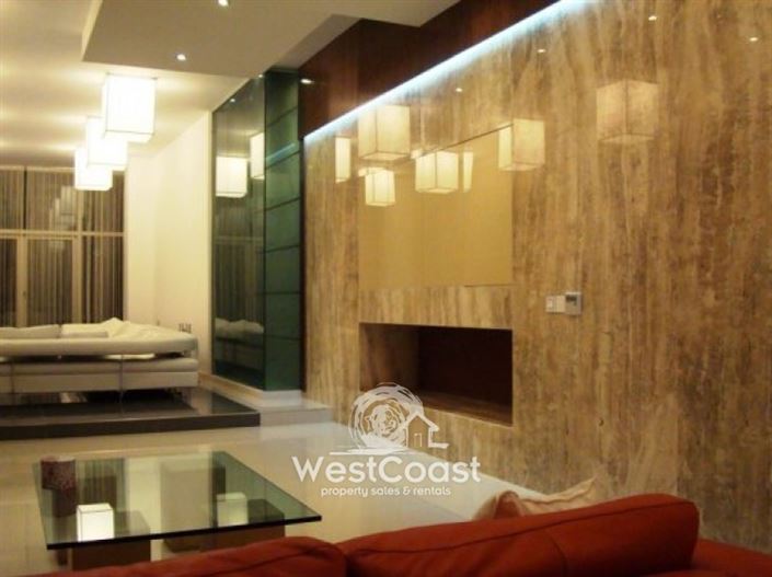 Image No.3-6 Bed Villa for sale