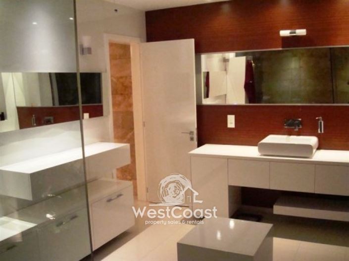 Image No.8-6 Bed Villa for sale