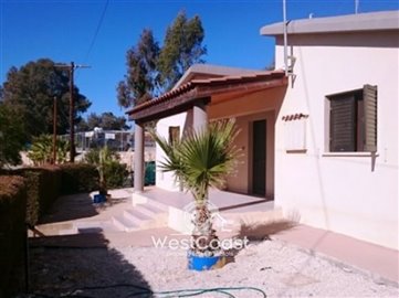 37541-for-sale-2-bungalows-of-2-bedrroms-each