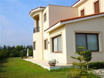 42975-4-bedroom-plus-studio-villa-emba-paphos