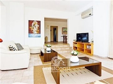 66144-5-bedroom-villa-with-privat-pool-in-cor