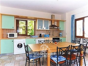 66145-5-bedroom-villa-with-privat-pool-in-cor