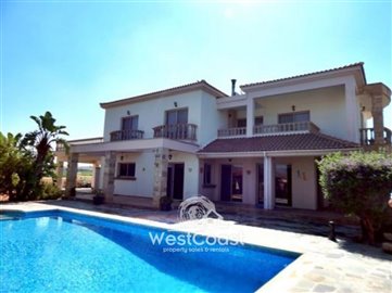 66321-4-bedroom-villa-house-with-a-poolfull