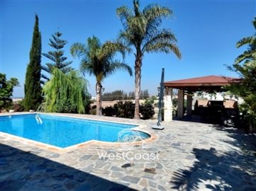 66324-4-bedroom-villa-house-with-a-poolfull