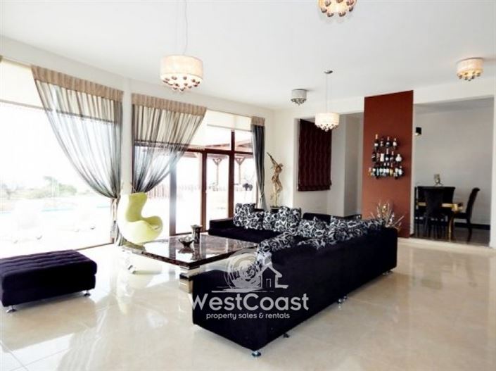 Image No.6-4 Bed Villa for sale