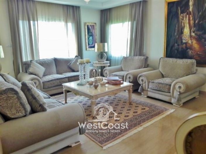 Image No.2-Villa de 6 chambres à vendre à Tala