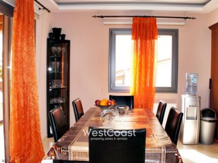 Image No.5-3 Bed Villa for sale