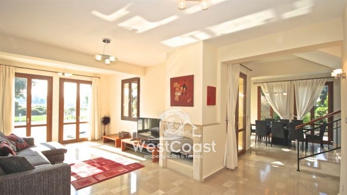 Image No.4-4 Bed Villa for sale