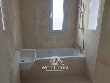 106076-penthouse-for-sale-in-amathoundafull