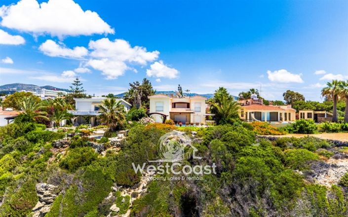 Image No.4-8 Bed Villa for sale