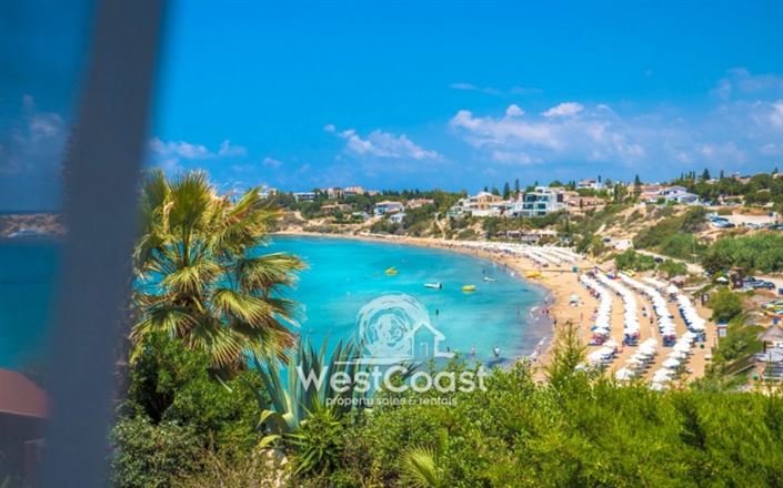 Image No.7-8 Bed Villa for sale