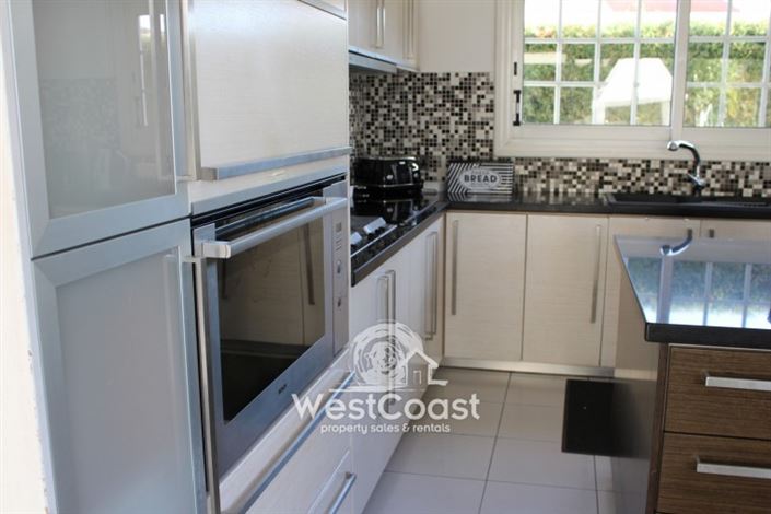 Image No.10-Villa de 5 chambres à vendre à Kato Paphos