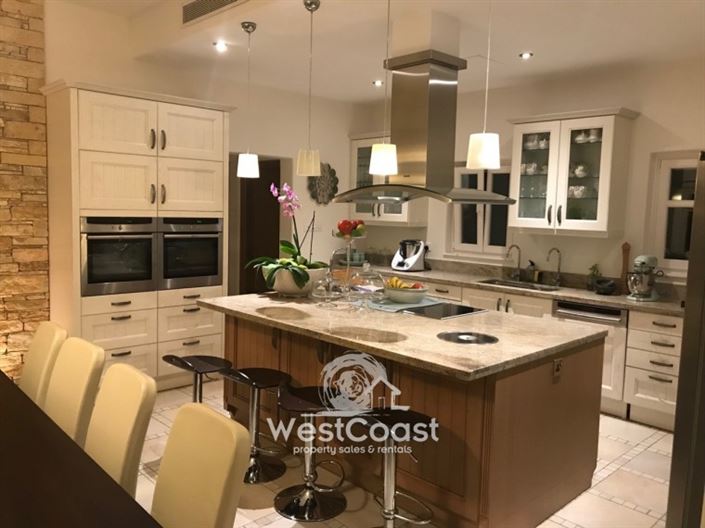 Image No.5-4 Bed Villa for sale