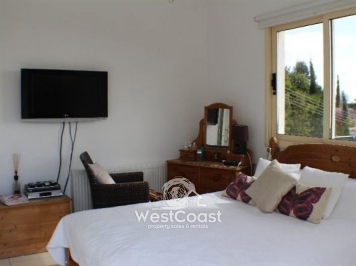 Image No.9-3 Bed Villa for sale