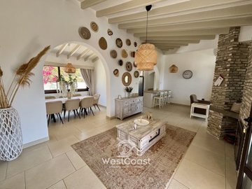 184029-bungalow-for-sale-in-peyiafull