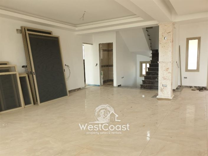 Image No.9-7 Bed Villa for sale