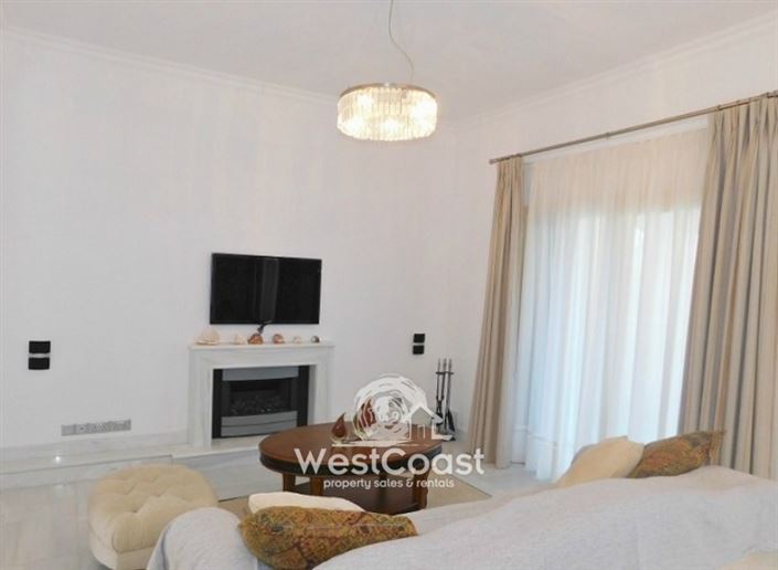 Image No.4-Villa de 3 chambres à vendre à Lachi