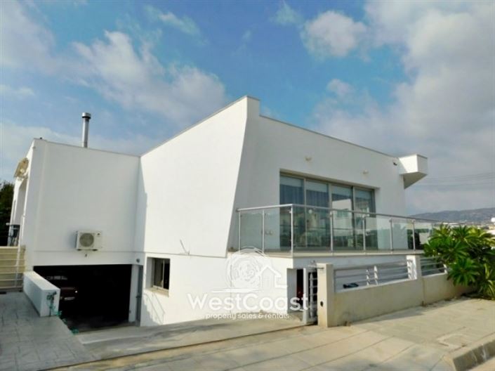 Image No.2-3 Bed Villa for sale