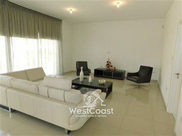 100080-detached-villa-for-sale-in-kissonergaf
