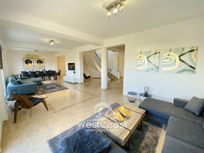 Image No.8-5 Bed Villa for sale