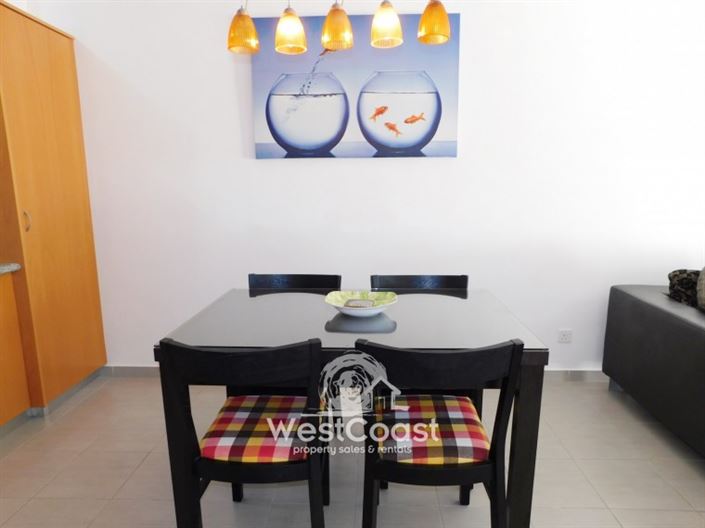 Image No.6-Maison de ville de 2 chambres à vendre à Universal