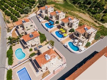 112563-detached-villa-for-sale-in-polisfull