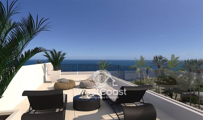 Image No.4-7 Bed Villa for sale