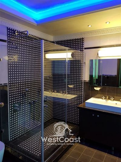 Image No.6-5 Bed Villa for sale