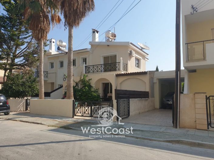 Image No.1-3 Bed Villa for sale