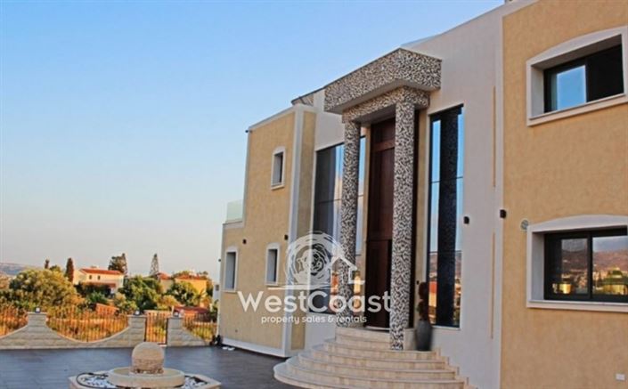 Image No.1-3 Bed Villa for sale