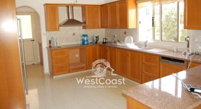 122164-detached-villa-for-sale-in-pyrgosfull