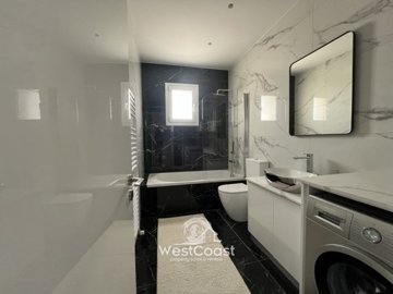 169334-penthouse-for-sale-in-universalfull