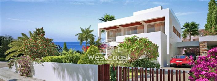 Image No.3-4 Bed Villa for sale