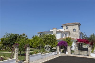 134222-detached-villa-for-sale-in-argakafull