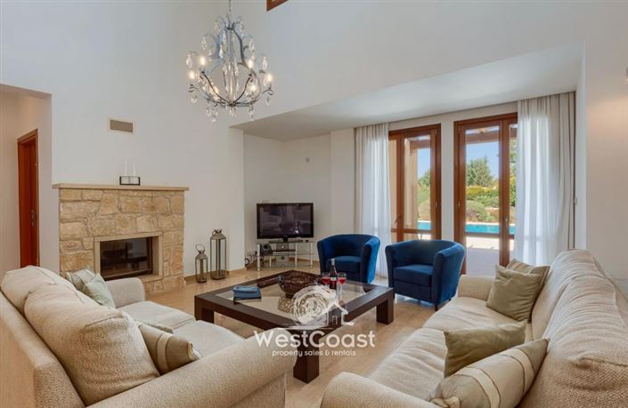 Image No.3-5 Bed Villa for sale