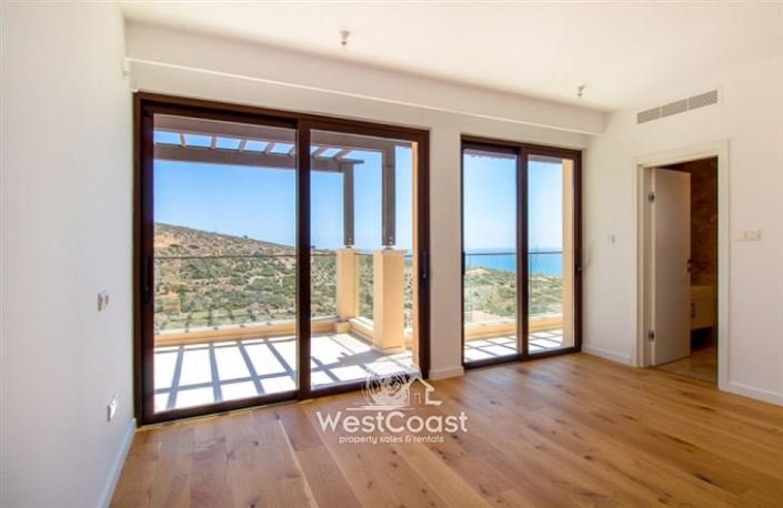 Image No.7-4 Bed Villa for sale