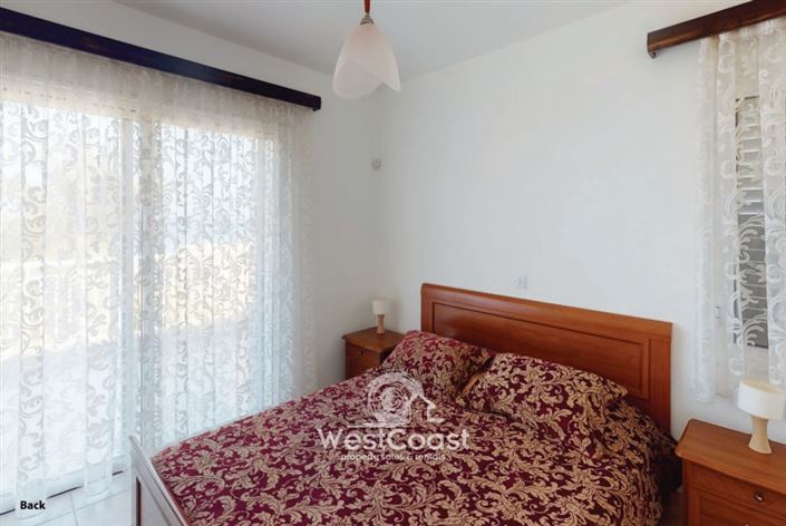 Image No.9-6 Bed Villa for sale