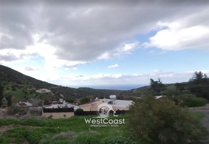 Image No.3-Terrain à vendre à Akoursos