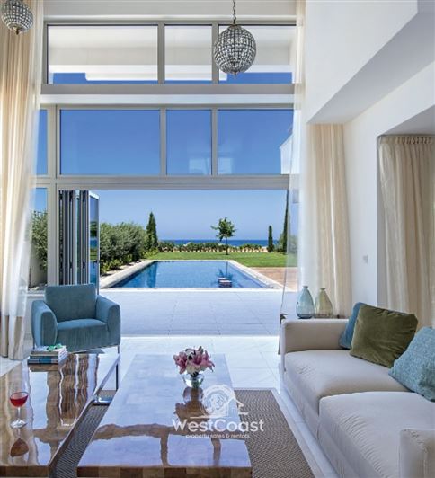 Image No.3-Villa de 4 chambres à vendre à Lachi