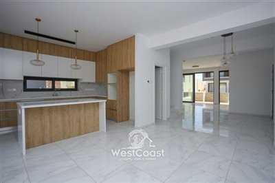 152263-detached-villa-for-sale-in-mesoyifull