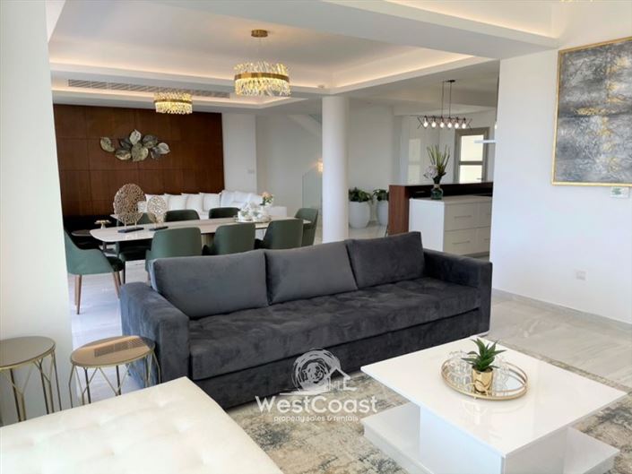 Image No.8-4 Bed Villa for sale