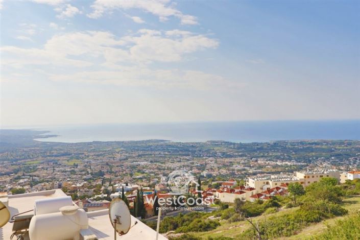 Image No.3-Villa de 5 chambres à vendre à Peyia