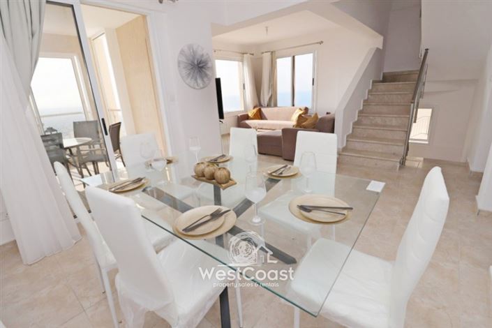 Image No.7-Villa de 5 chambres à vendre à Peyia